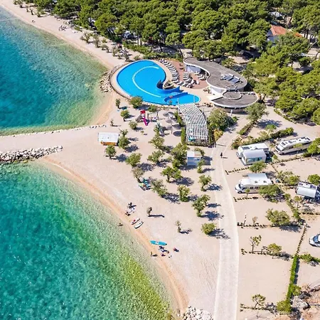 Resort Apartments *